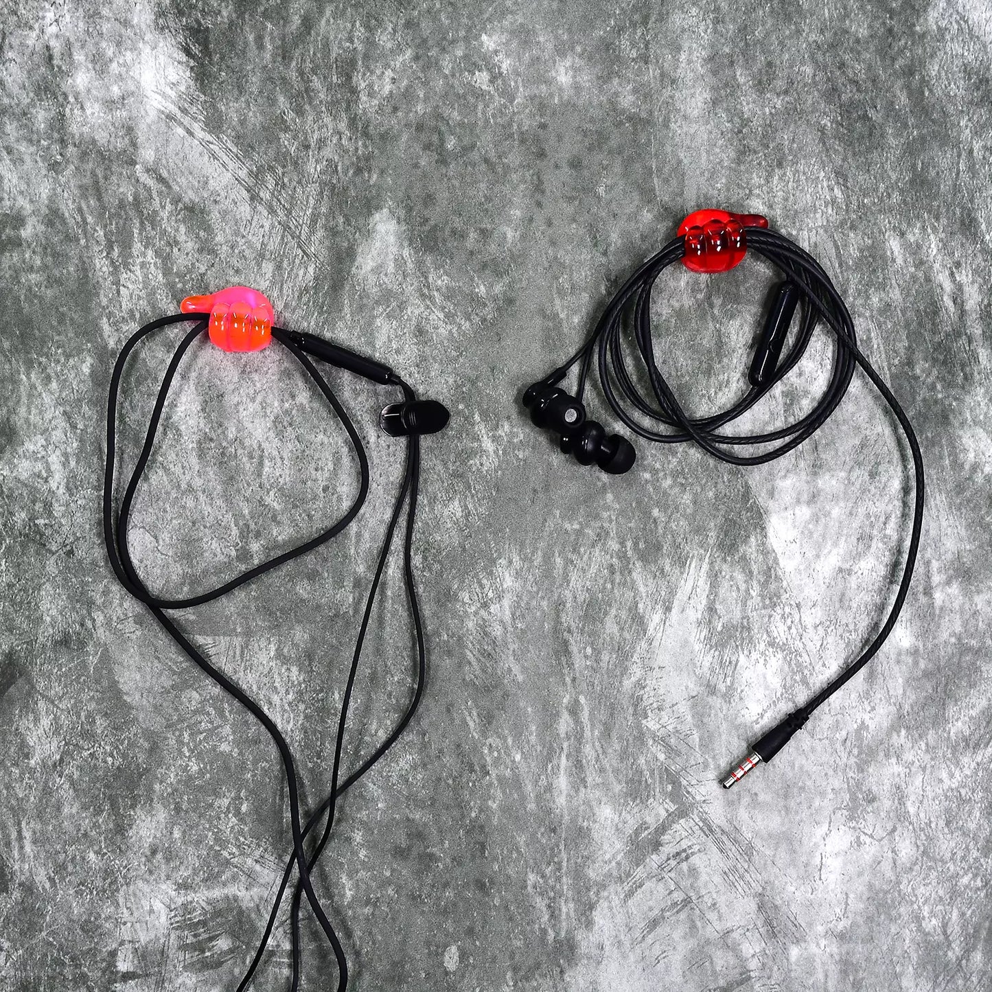 Best hand-shaped wall clips - utility hooks | 2025 | fast shipping