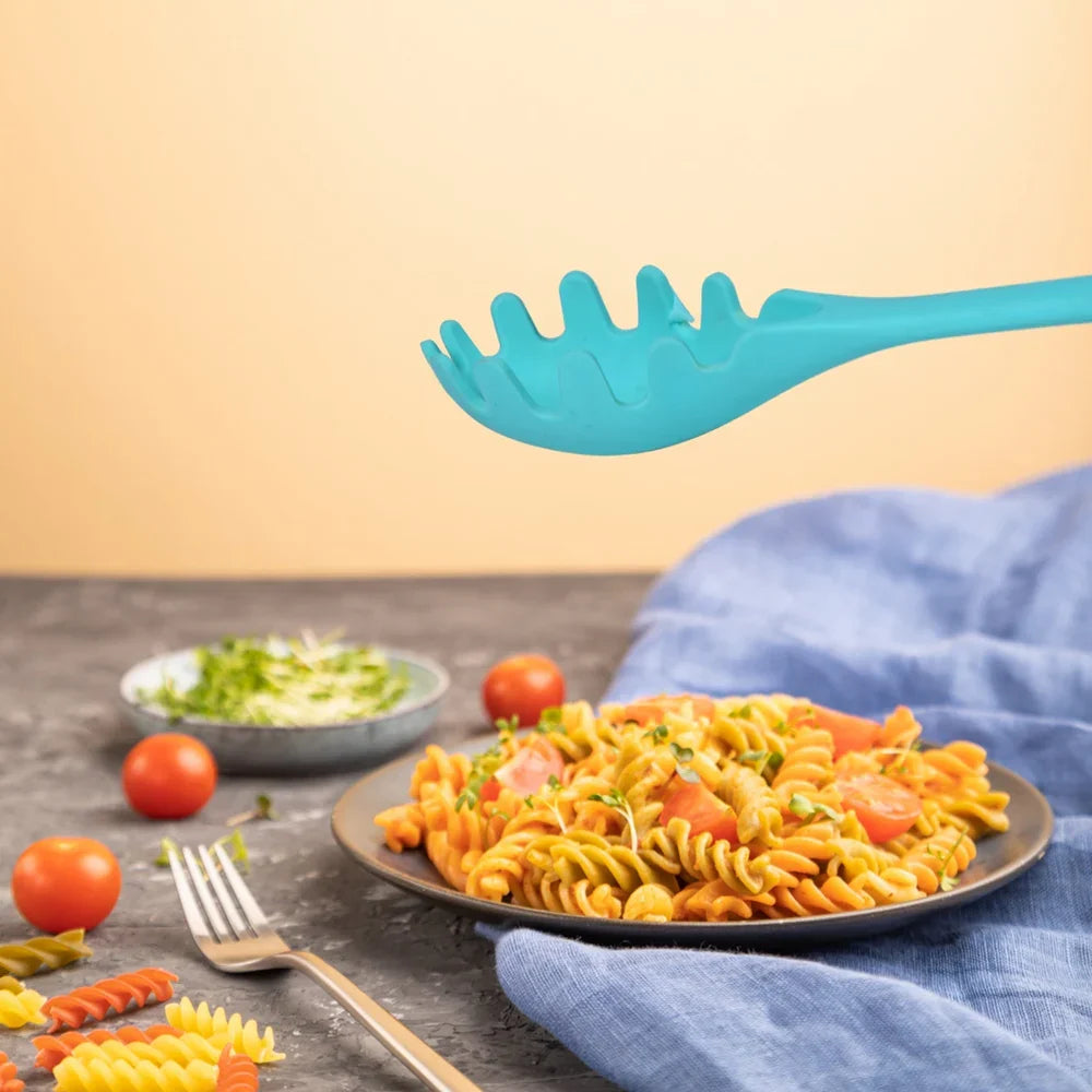 Heat-resistant pasta fork with turquoise handle and metal prongs for twirling pasta
