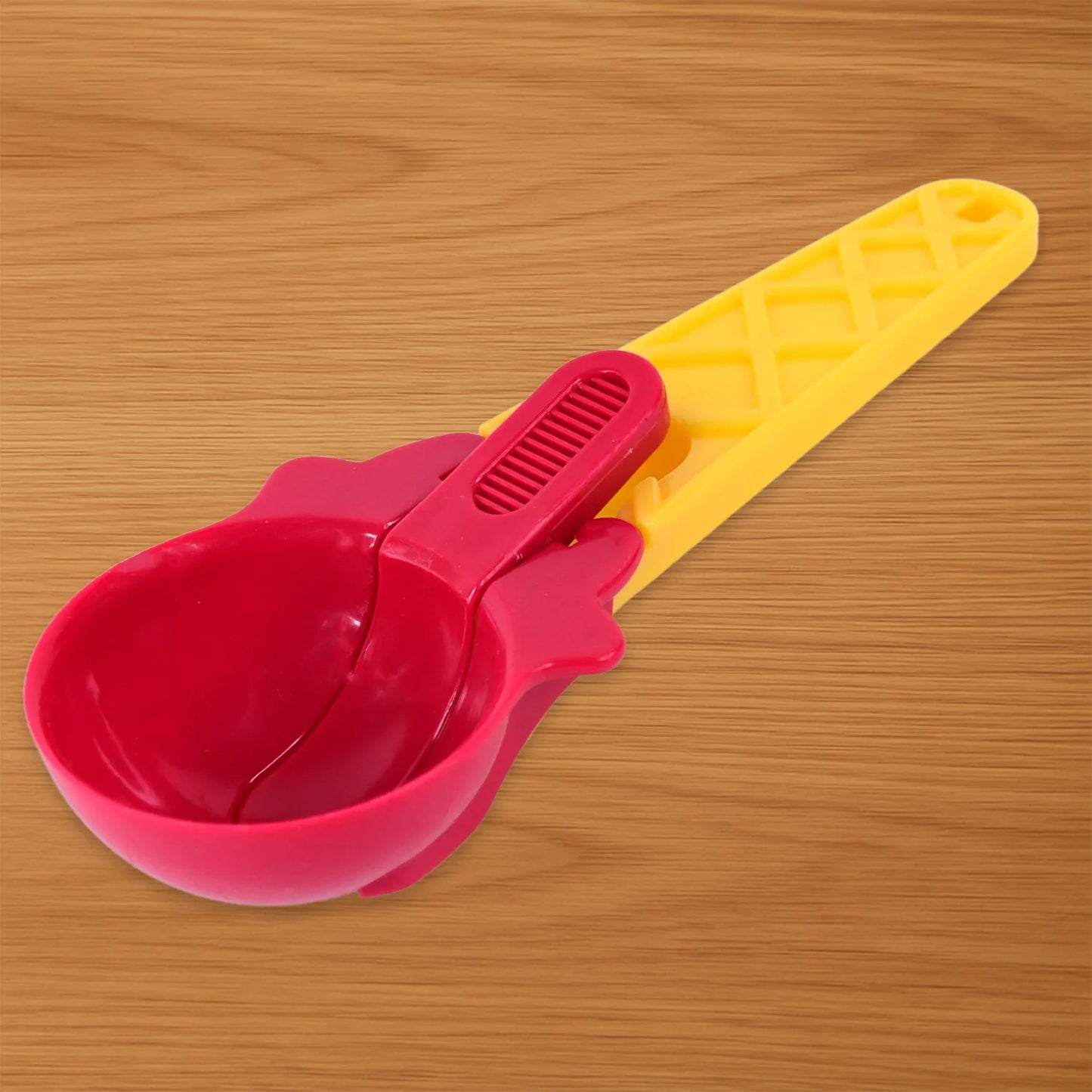 Ice cream scoop spoon with trigger, red scoop and yellow handle