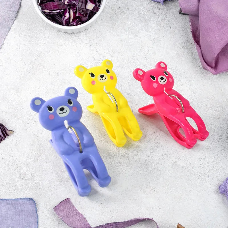 Bear-shaped windproof towel clips, blue, yellow, and pink with metal clasps