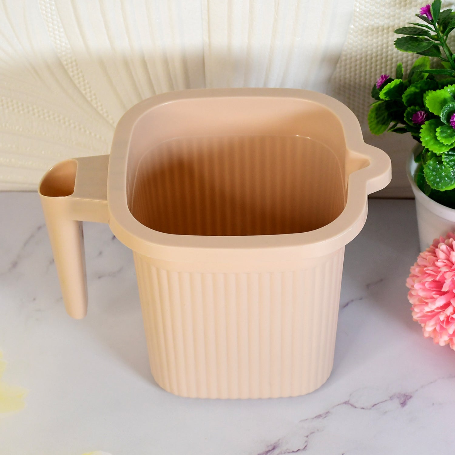 Plastic Square Bath Mug