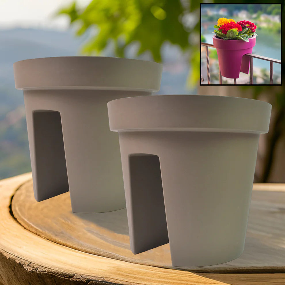 Riding pot decorative planter (2 pc)