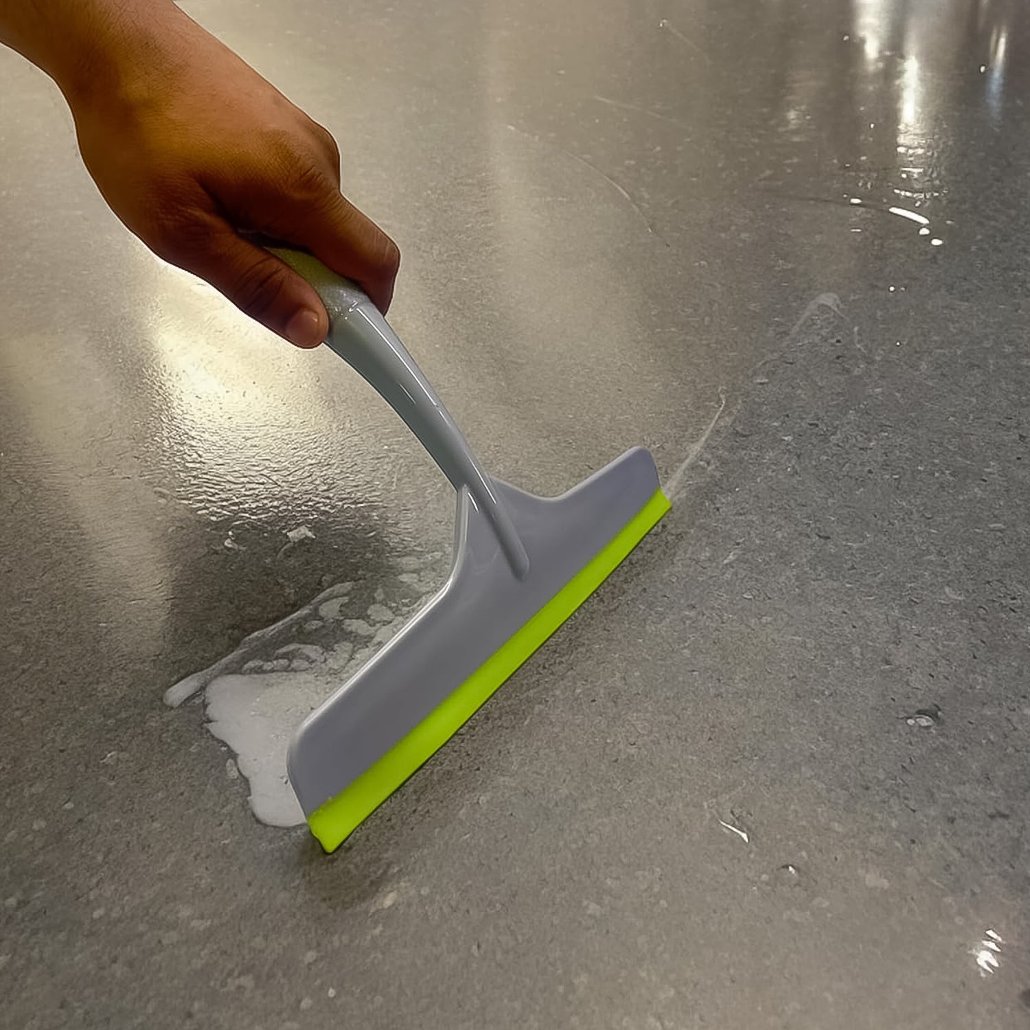Grey Plastic Cleaning Wiper