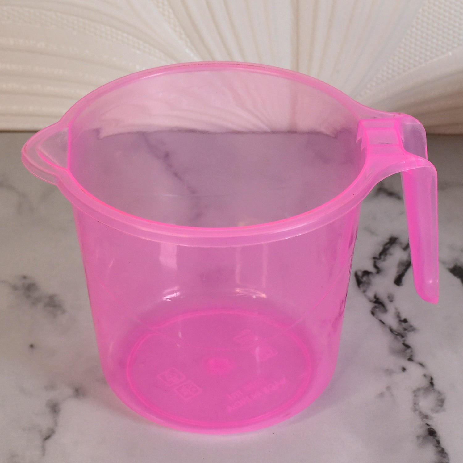 Plastic Round Bath Mug