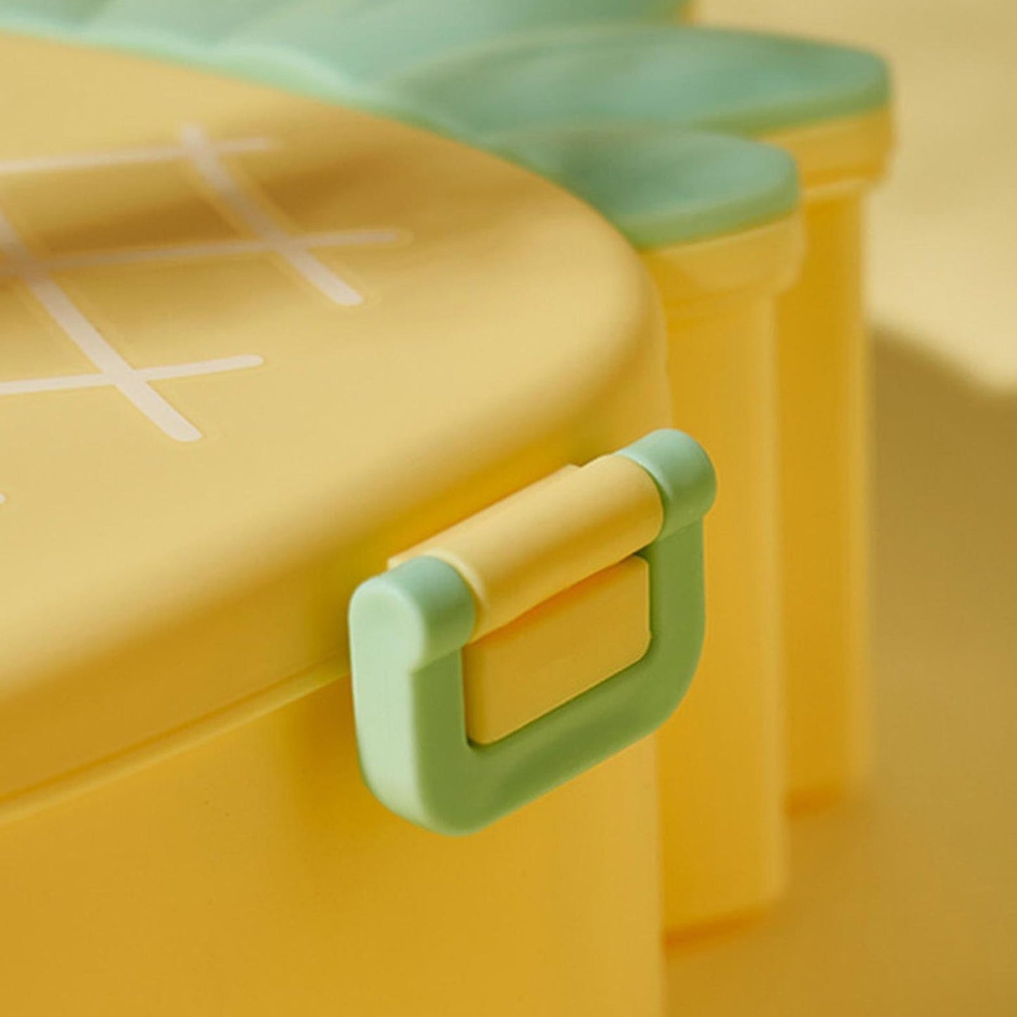 Kids Pineapple Shaped Lunch Box With Spoon-Fork
