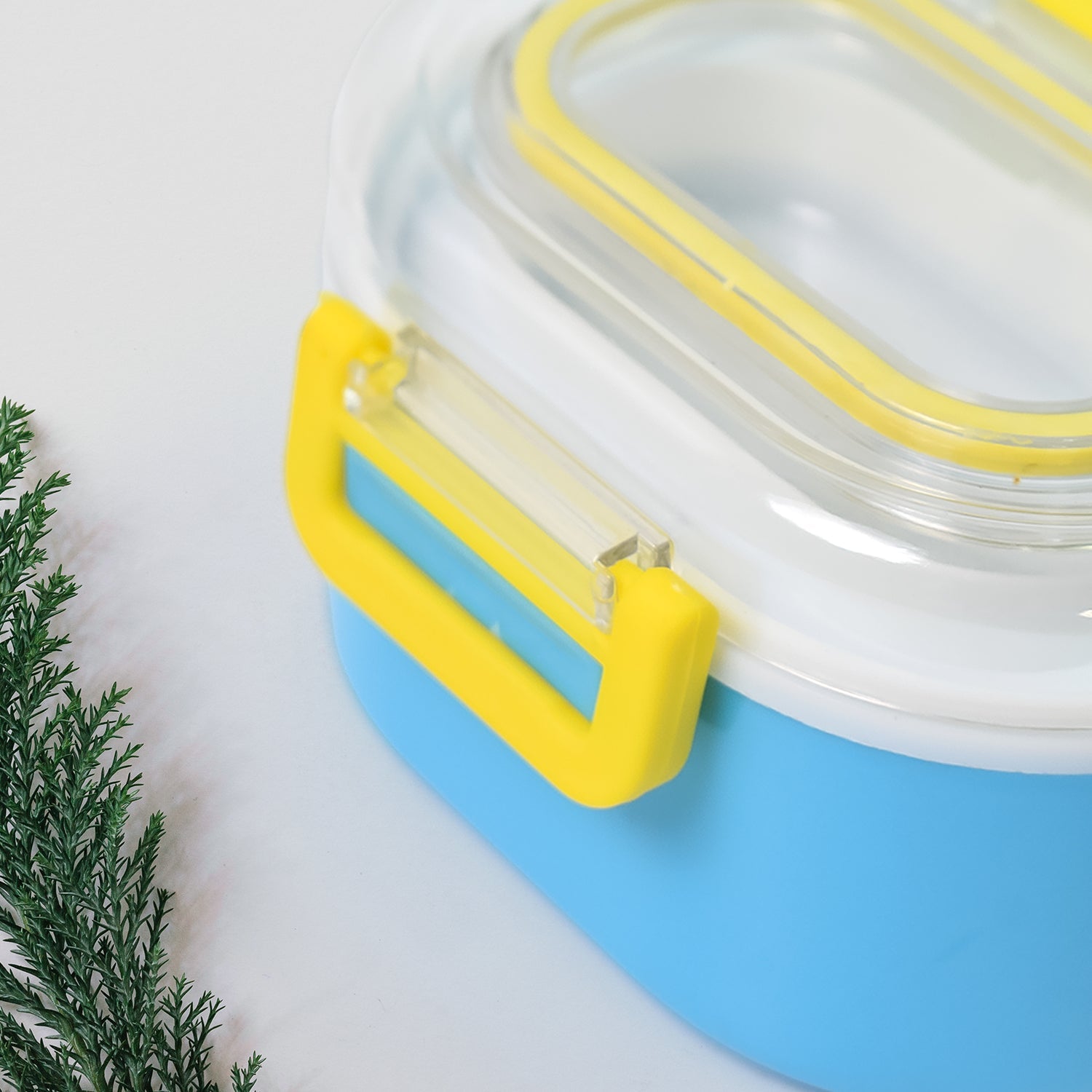 Durable Plastic Lunch Box For Kids
