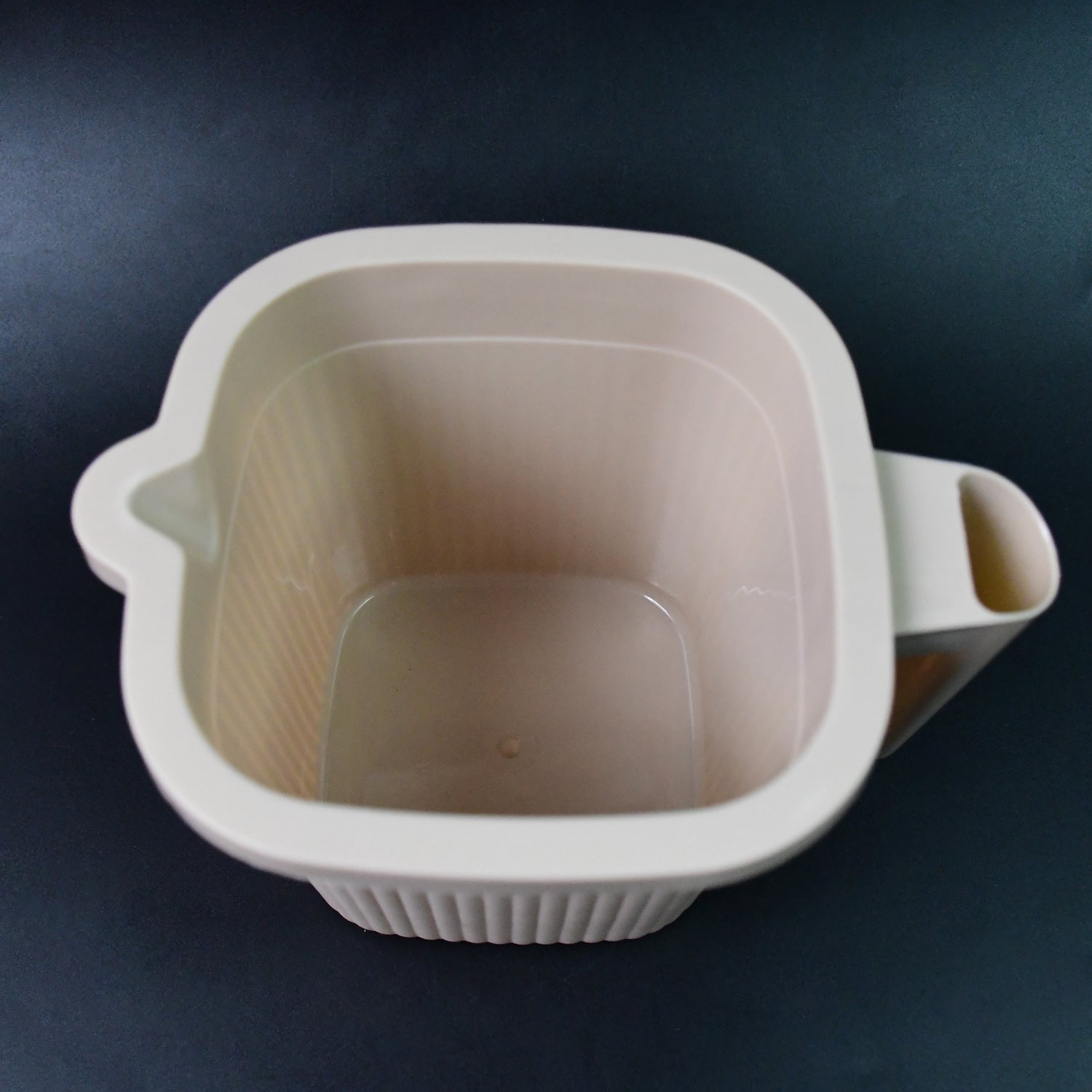 Plastic Square Bath Mug