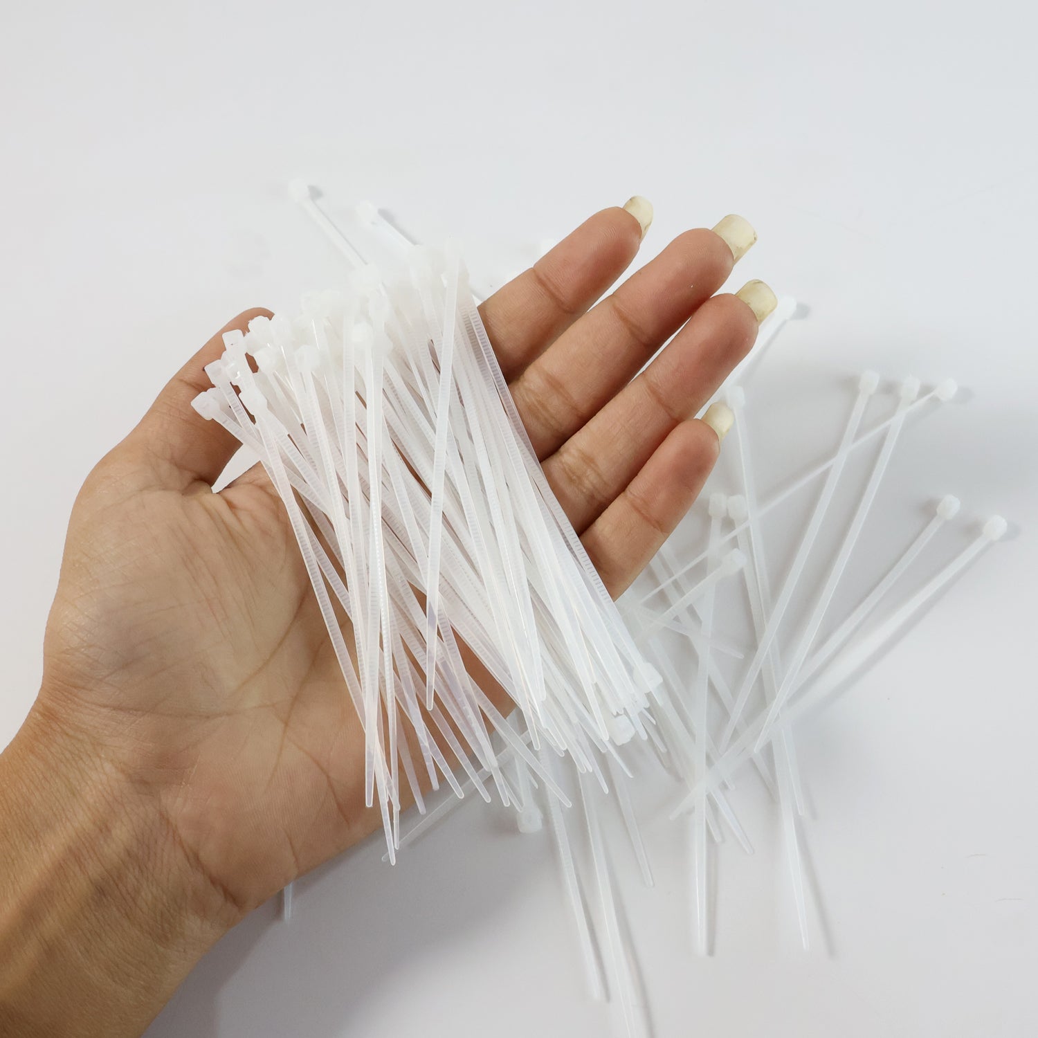 Heavy-Duty Nylon Cable Ties