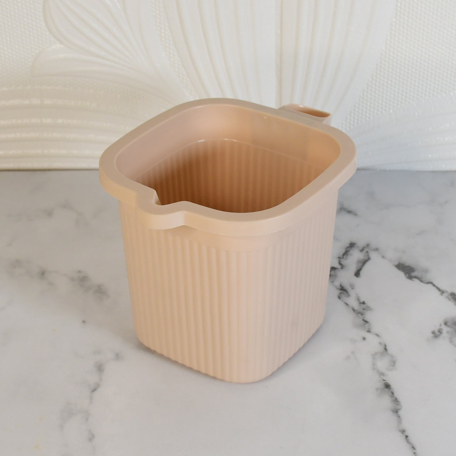 Plastic Square Bath Mug