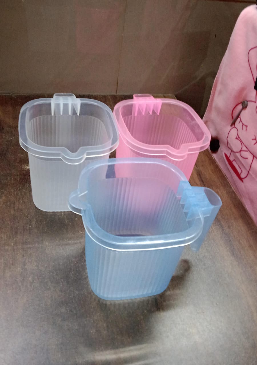 Transparent Plastic Bath Mug