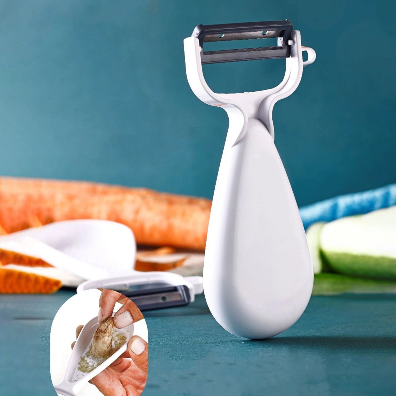 Ginger peeler with grater