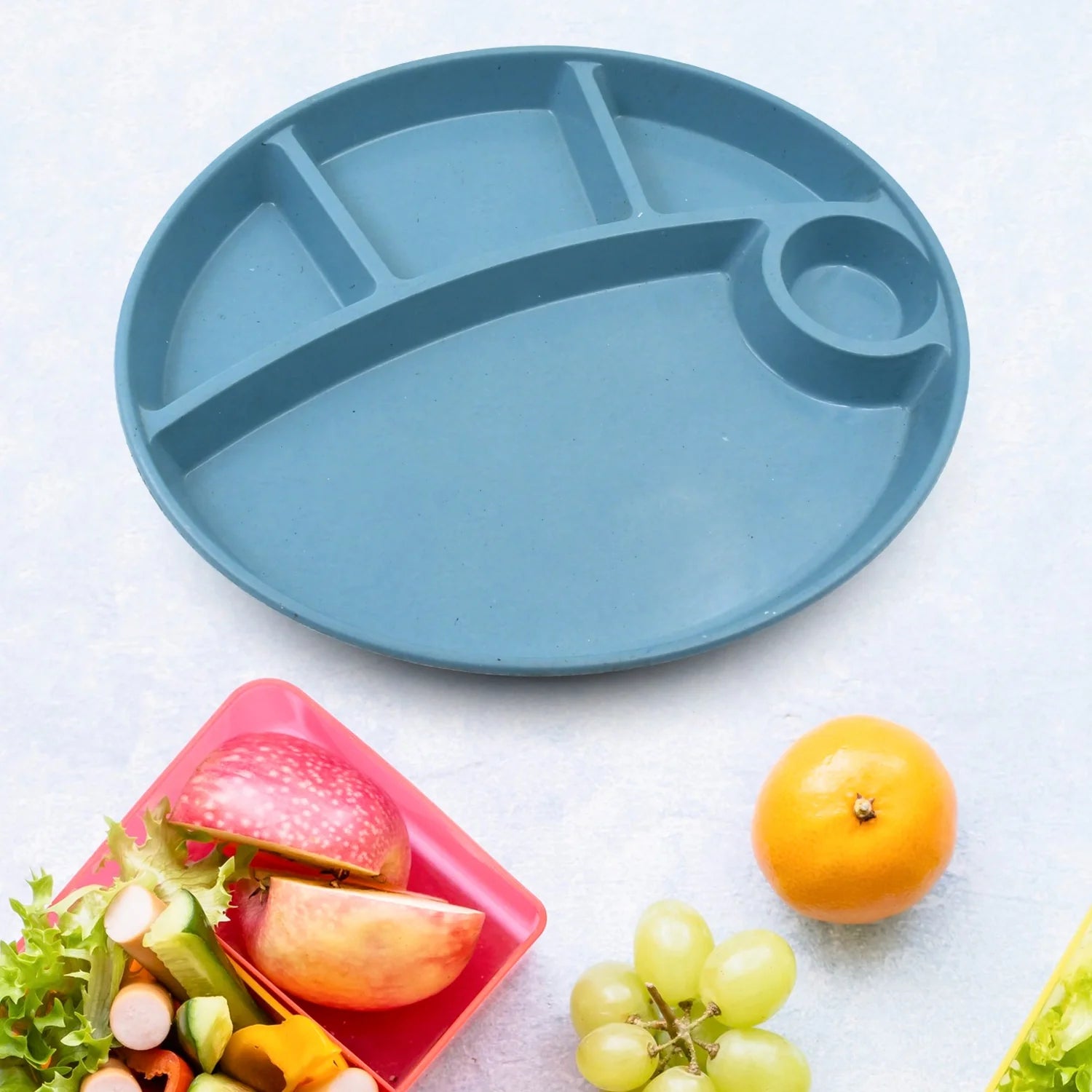 5 Compartment Plastic Plate – 1 Pc - Home & Kitchen