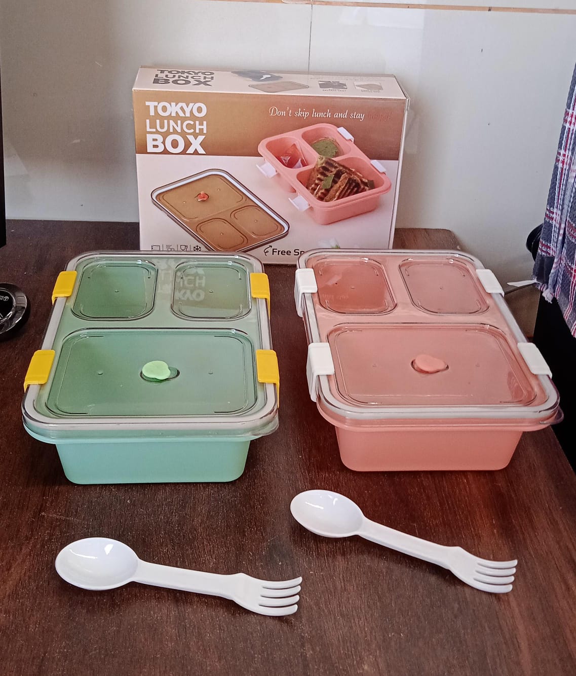 SnapLock 3-Compartment Lunch Box