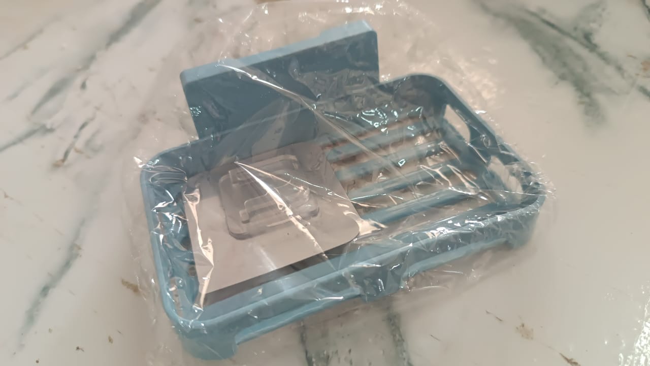 Space-Saving Soap Saver Tray