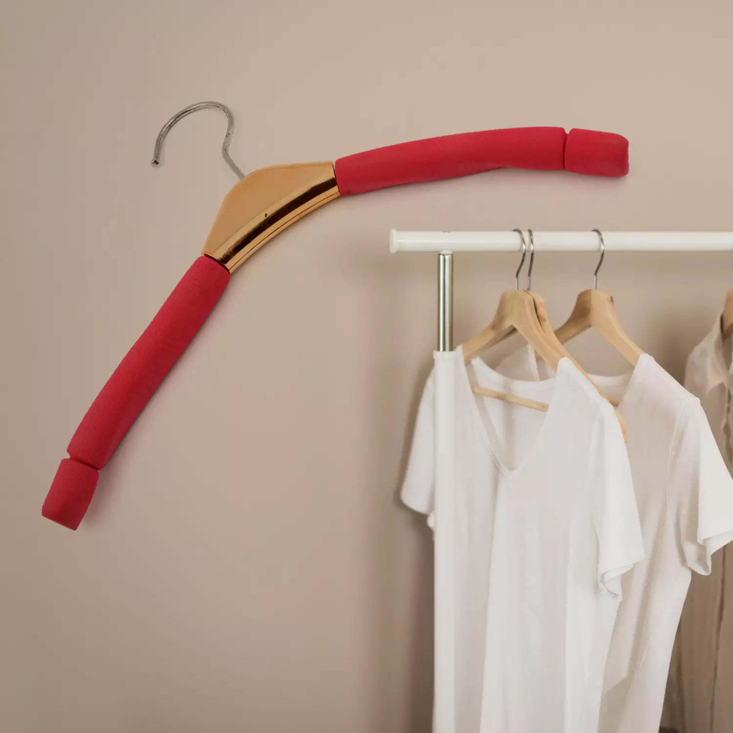 Best premium non-slip clothes hangers - 2025 | fast shipping