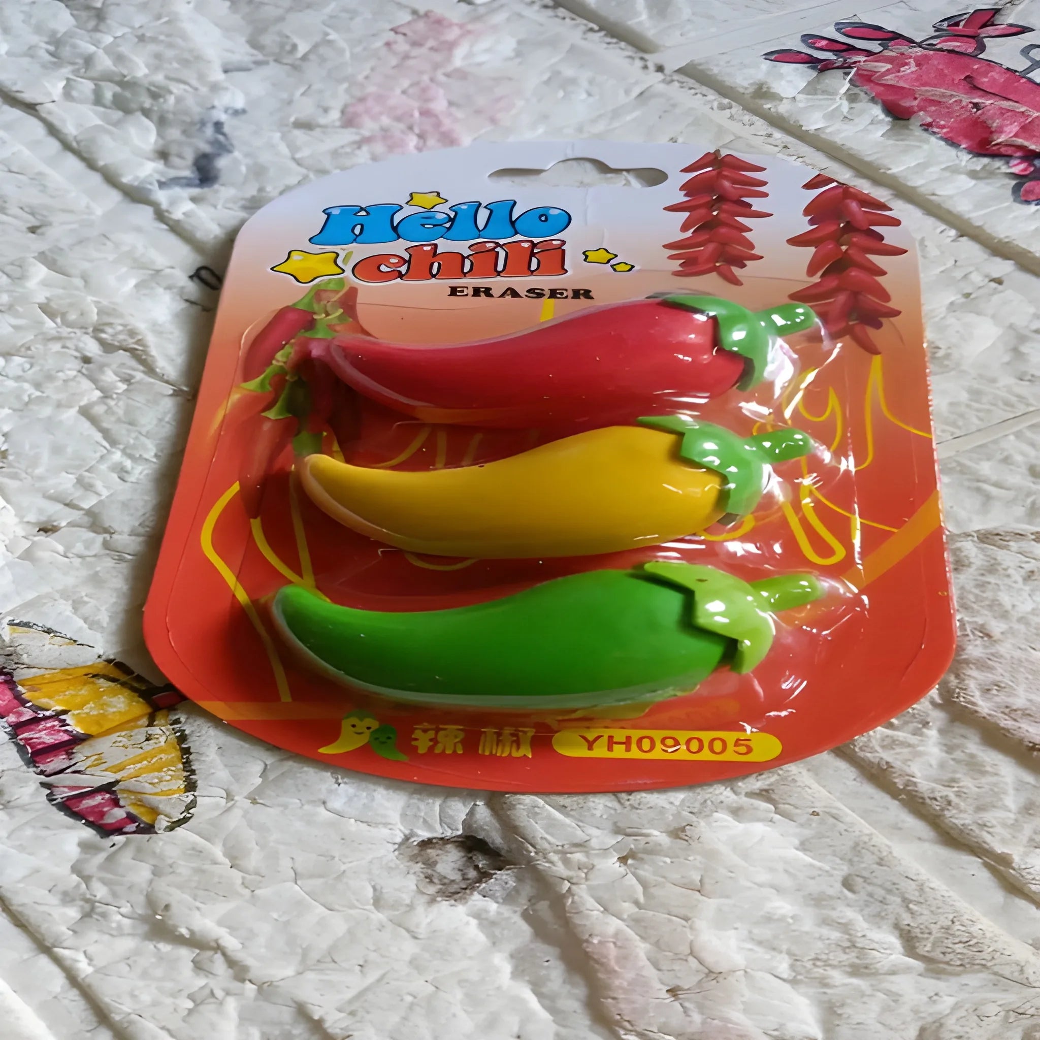 Chili-shaped fun erasers (3-pack)