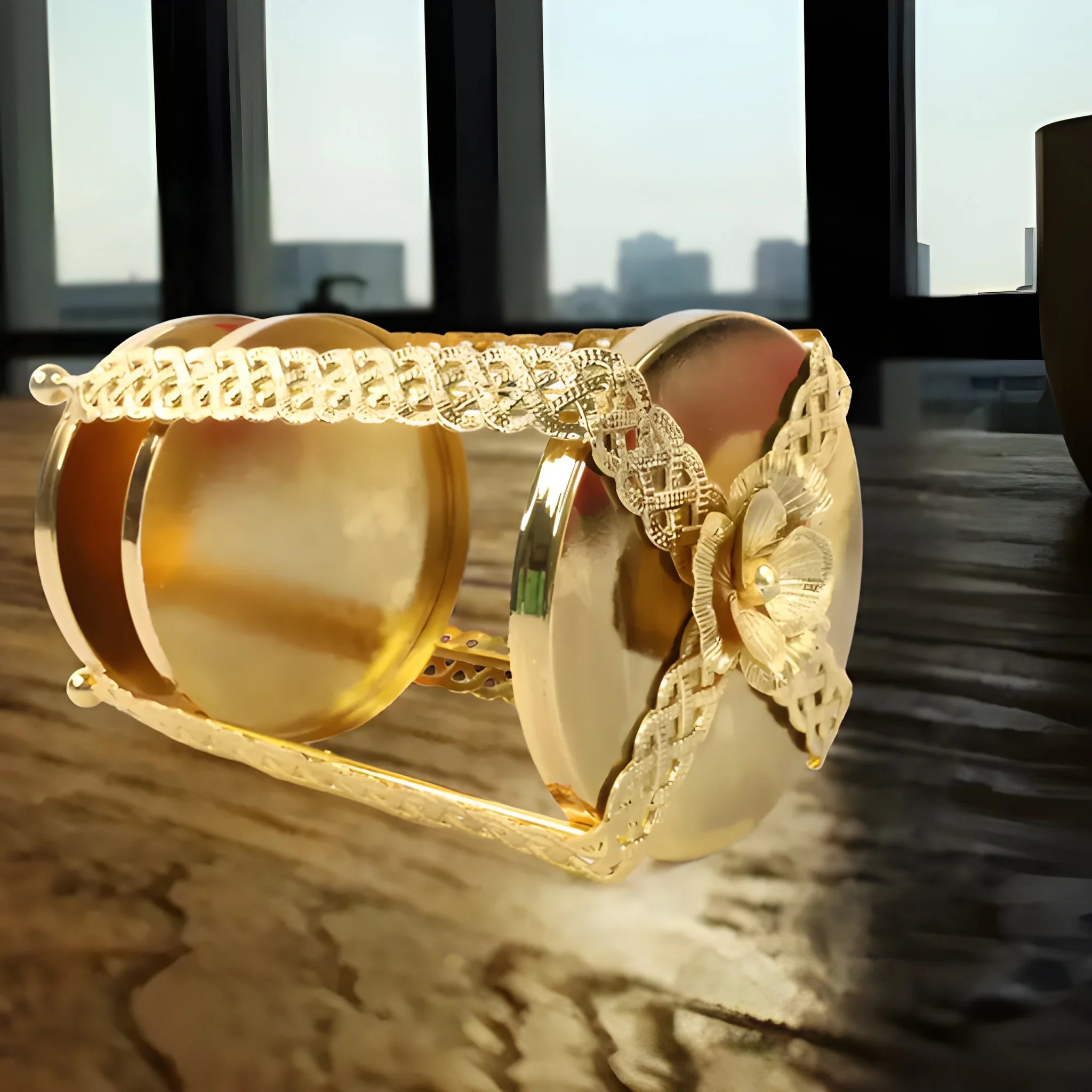 Golden luxury candle stand