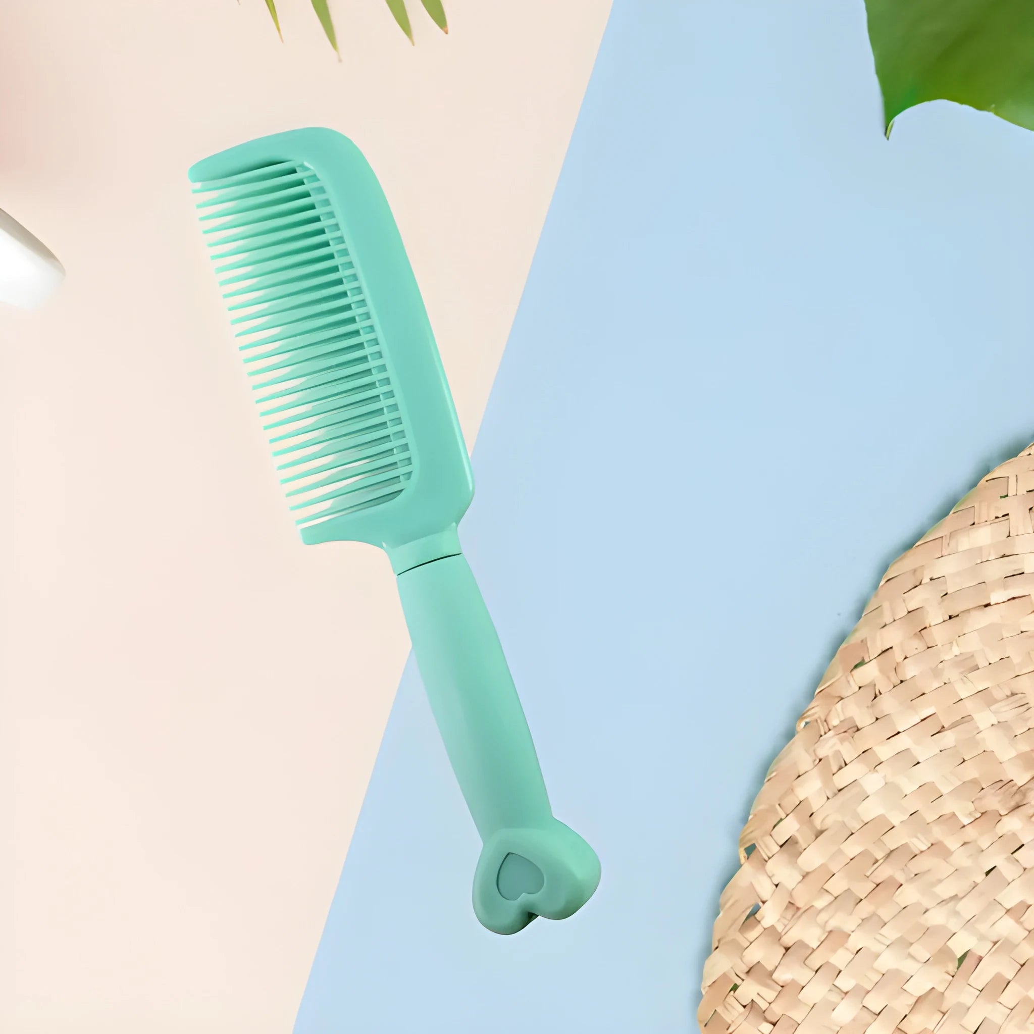 Heart handle hair comb