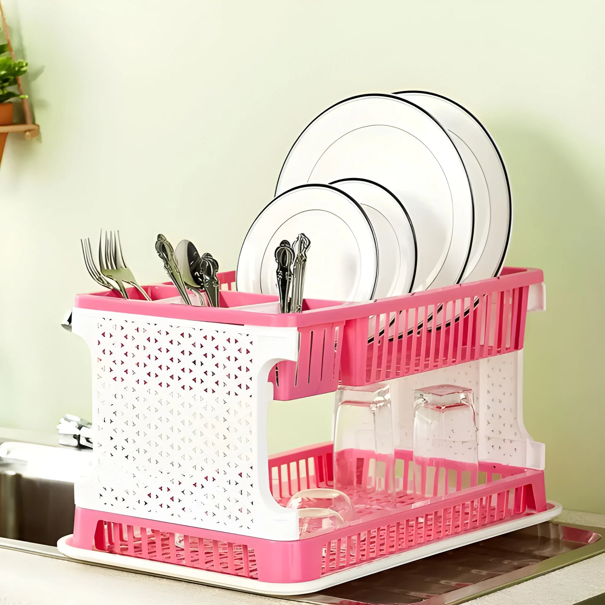 Kitchen organizer rack with drain tray