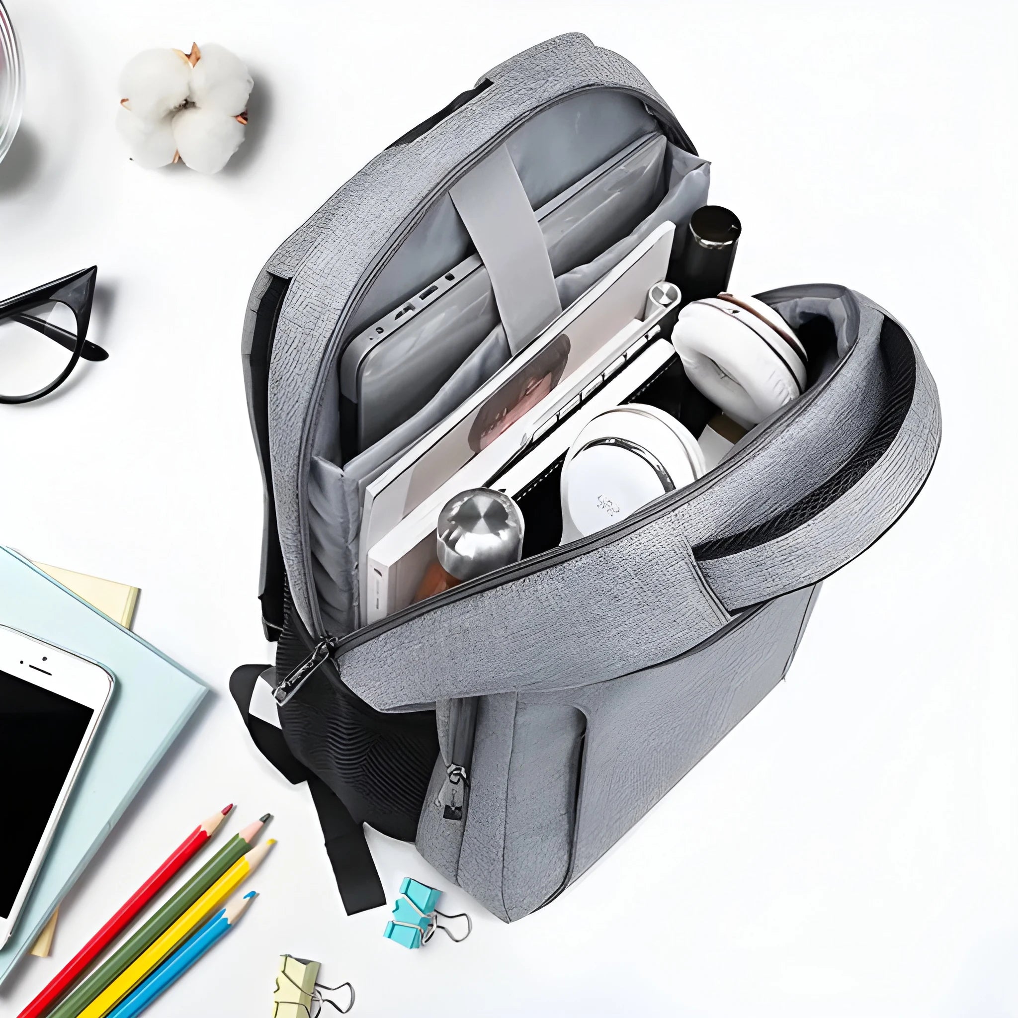 Lightweight laptop backpack bag