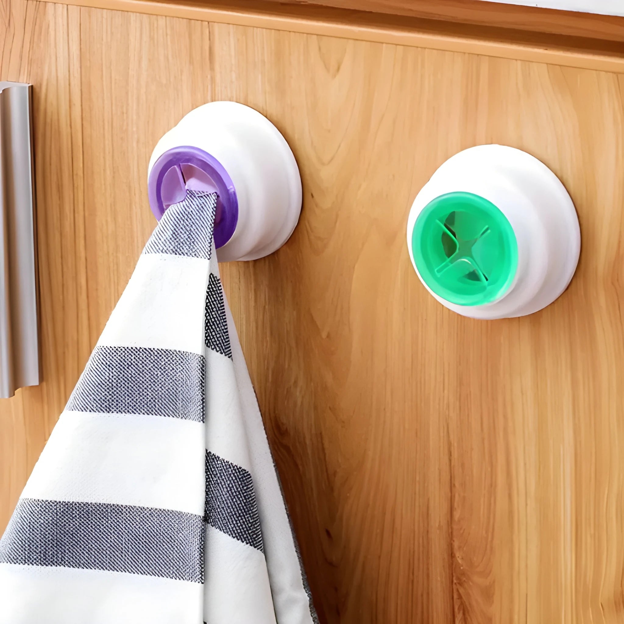Mini space-saving towel holder