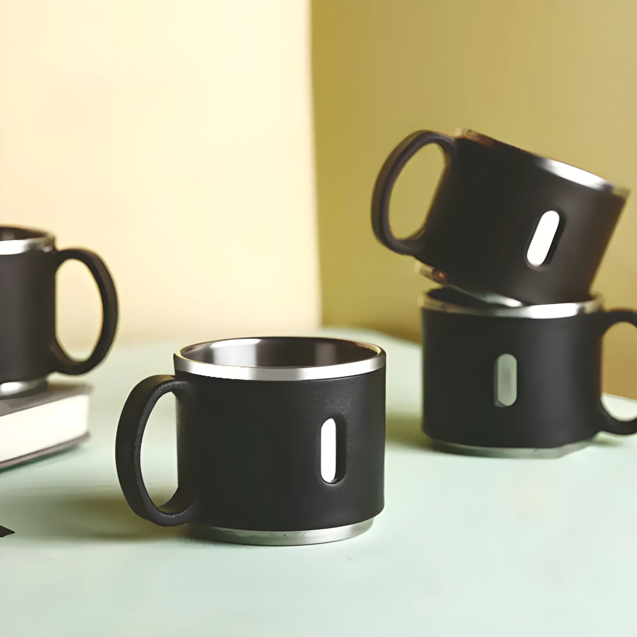 Stainless steel mug set