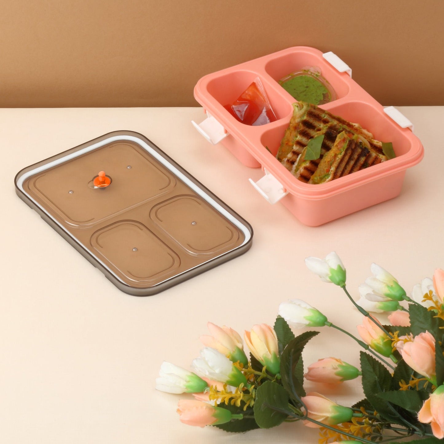 SnapLock 3-Compartment Lunch Box