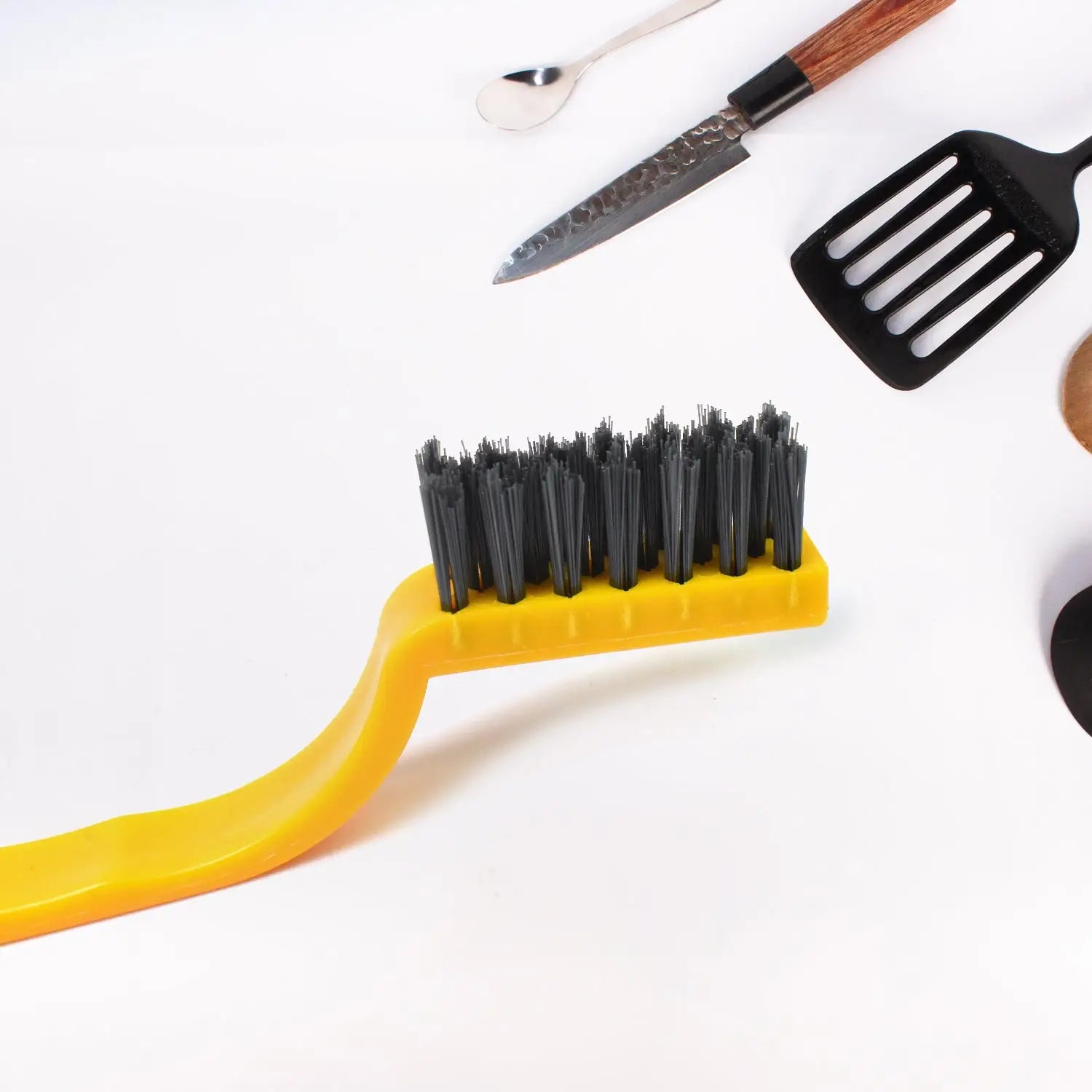 Mini wire brush nylon (1 pc)