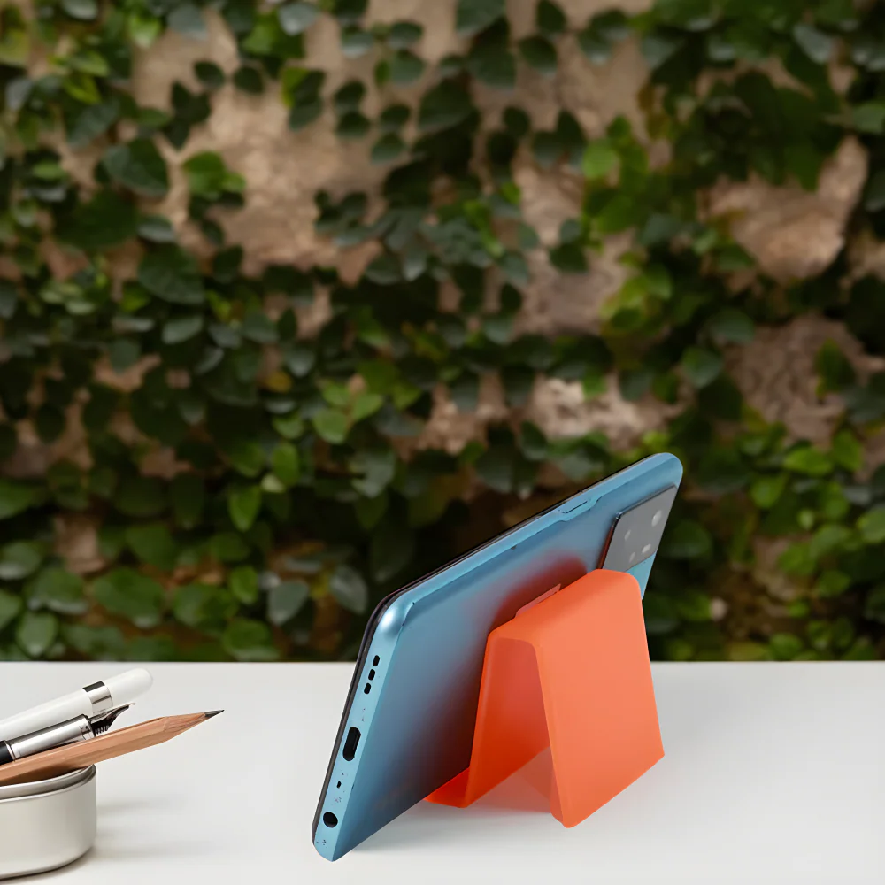 Angled Plastic Phone Stand - Electronics