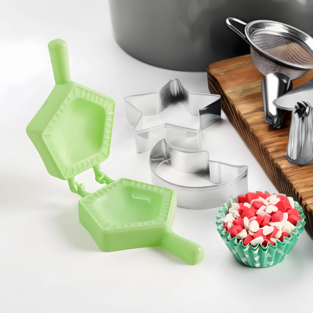 Creative Snack Cutter Set - Home & Kitchen