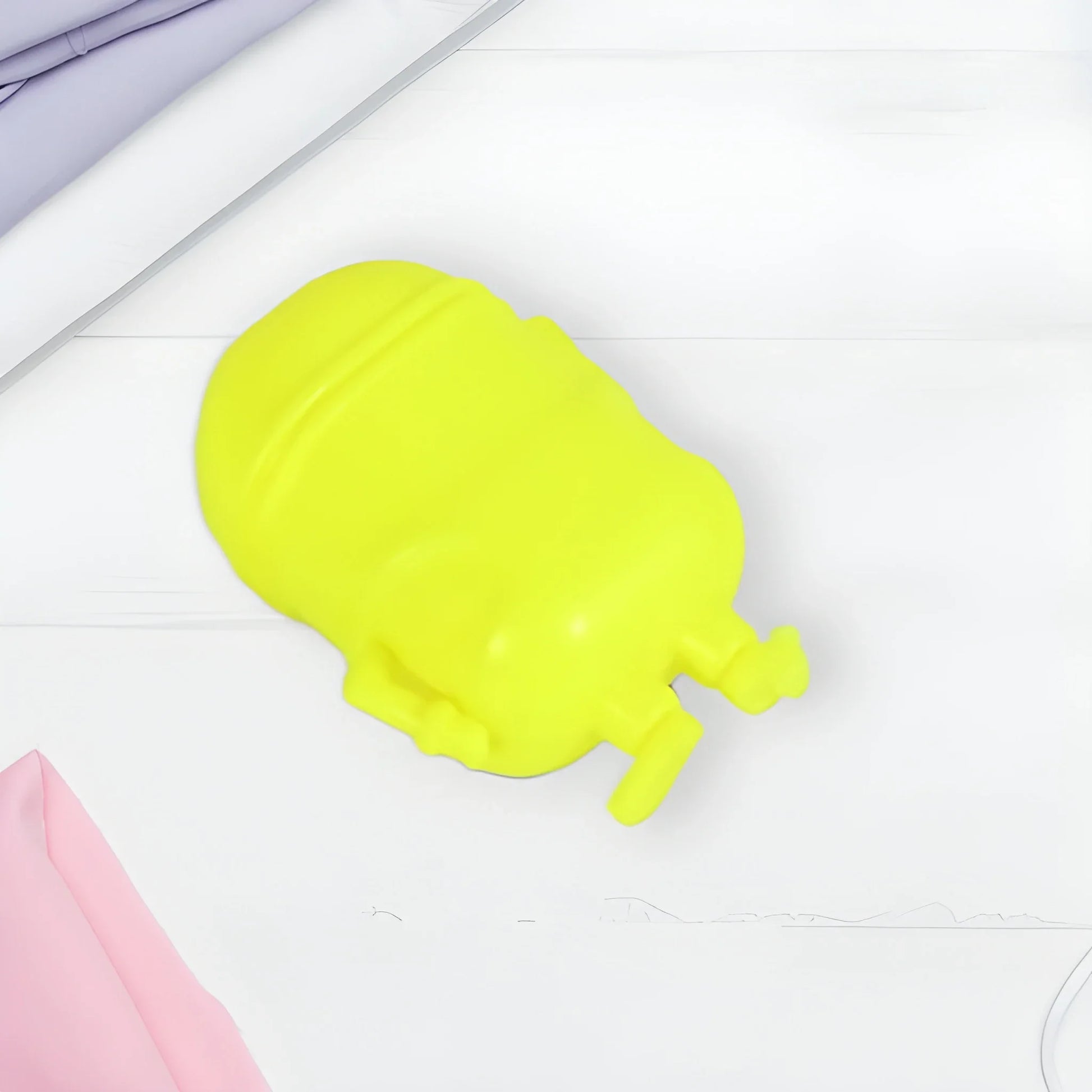 Cute Mini Minion Toy - Toys & Games