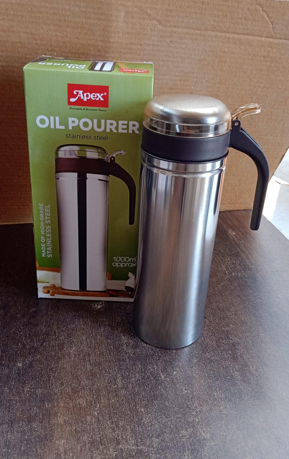 Apex 1000ml Stainless Steel Oil Pourer