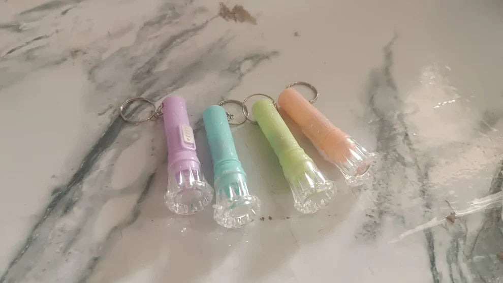 Mini LED Keychain Torch – 1 Pc - Toys