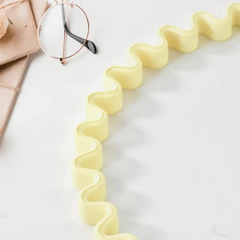 Plastic Simple Comb Hairbands (1 Pc) - Health & Beauty