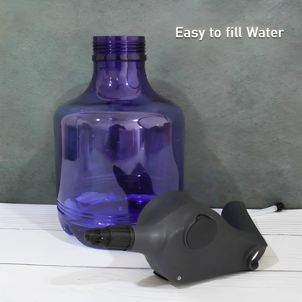 Automatic rechargeable garden sprayer