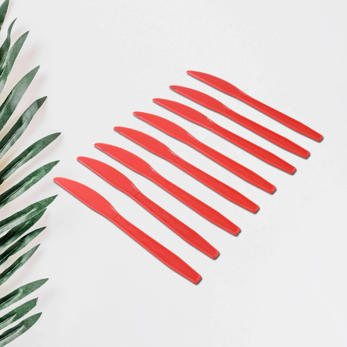 Red Plastic Knives – Pack of 8 - Kitchen Tool