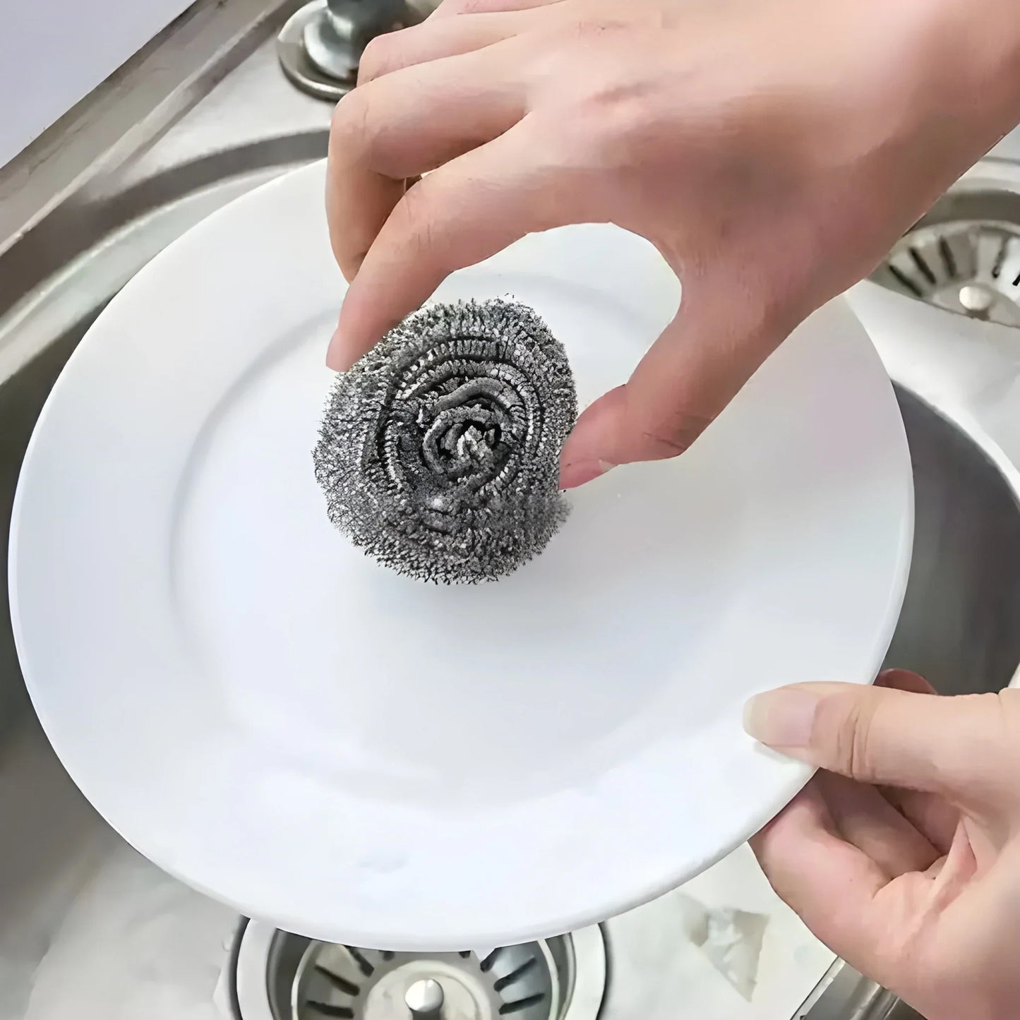 Rust-Proof Steel Scour Ball - Industrial & Scientific