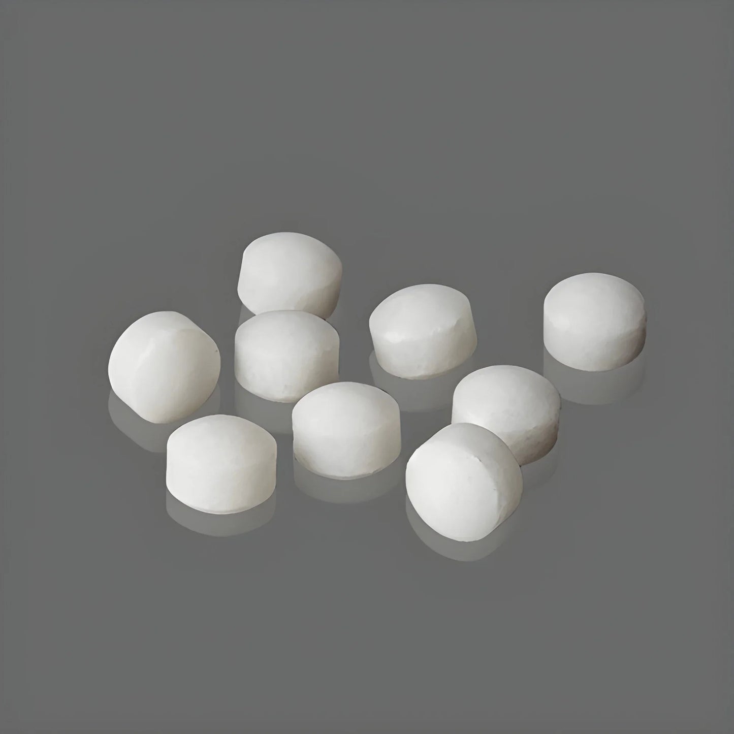 Strong Naphthalene Moth Balls - Home Improvement