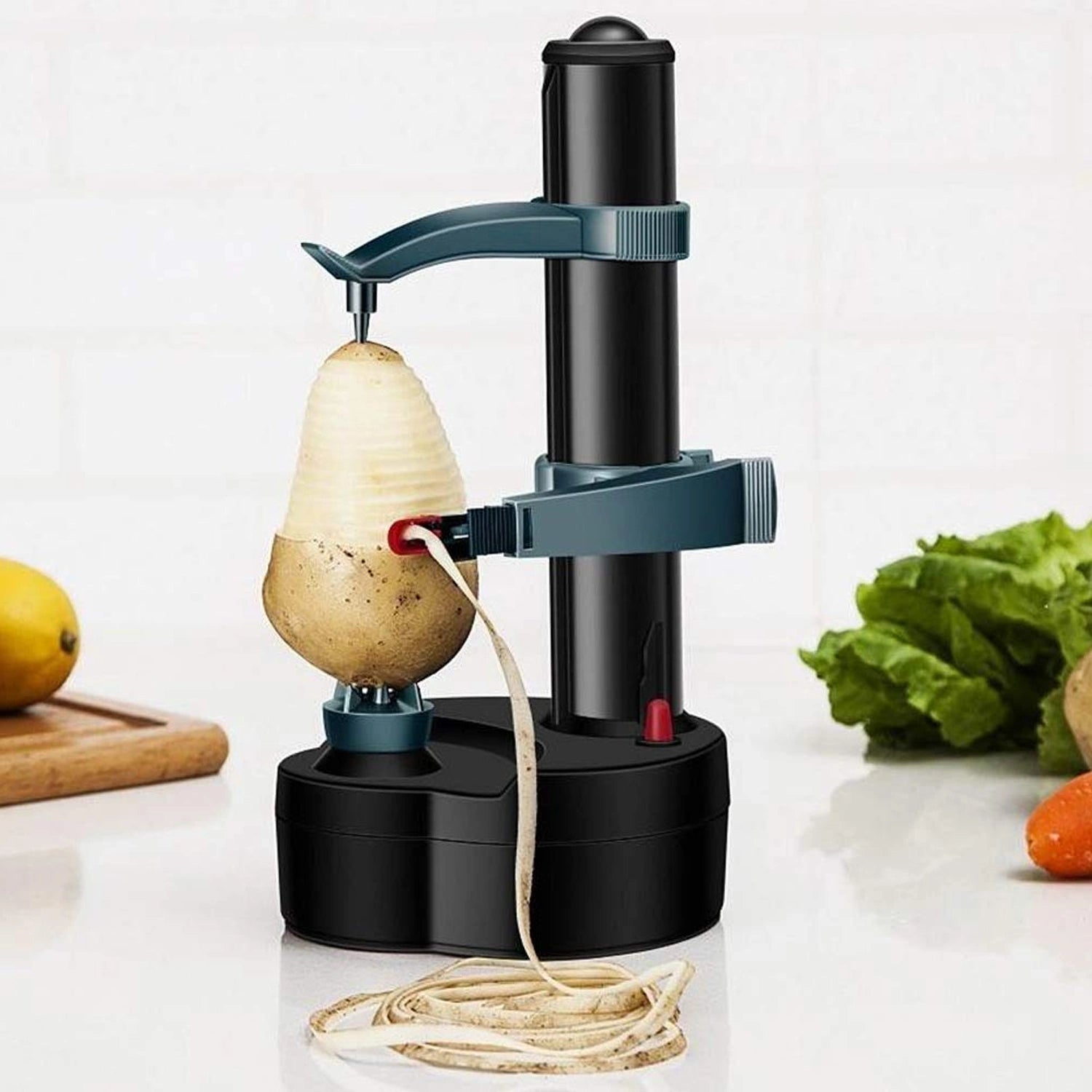 Automatic fruit peeler